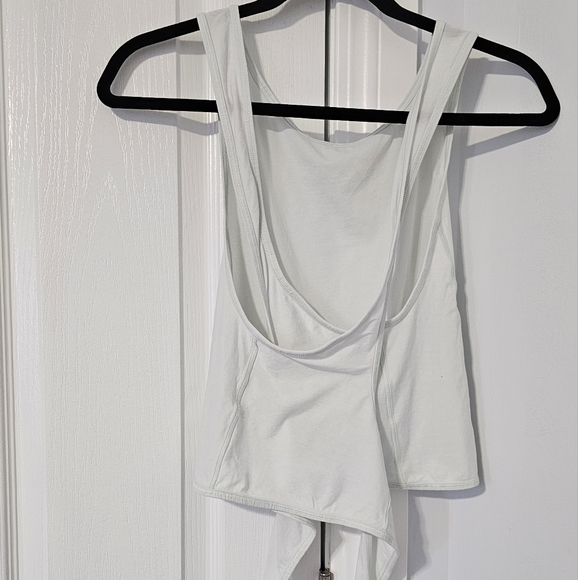 Lululemon mint cropped tie back top. - Picture 4 of 4